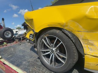 Vehicle Parts Image #3